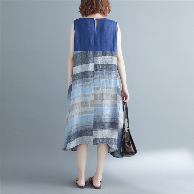 本以为蚕丝裙就够美了，没想到无袖裙更秀魅力，咋穿都得劲