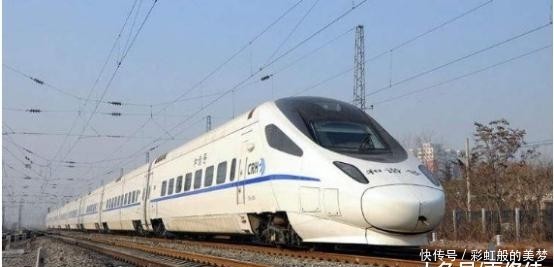  高铁站■高铁站每天开出的第一班列车，为什么都是空车？今天总