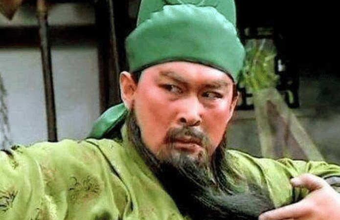  【于荣光】三国演义中，陆树铭扮演的关羽和于荣光扮演的关羽，哪一个好？