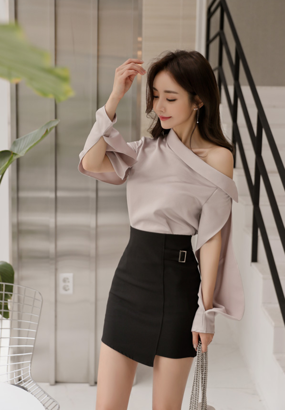 女神孙允珠,流星耀石仙紫幽雪香肩雪纺裙