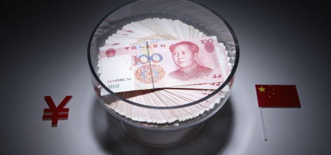 经观头条|人民币临“7”关键时刻，如何才能保住钱袋子