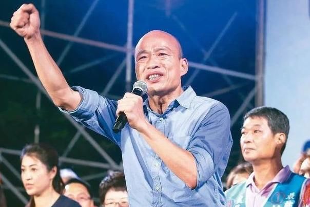  #英文#韩国瑜称此次选举有“三个惊奇”，批蔡英文是“网军总司