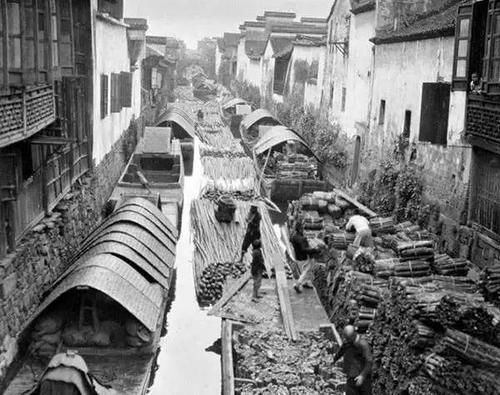 美国一位研究中国的学者，无意中在家里翻出来6000张中国老照片