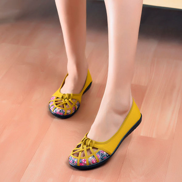 “老北京布鞋”终于出新款了，防滑又养脚，送妈妈刚刚好