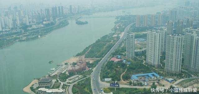 山东青岛在争取国家中心城市, 另有3城市有望列入区域中心城市