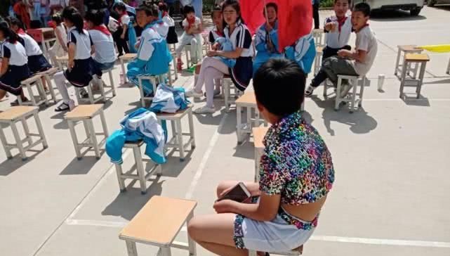  「家庭教育」家长要做好一件事，它比孩子上名校更重要，只是许多人体会不到