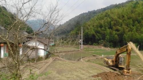  高铁@湖南一“黑马”县城，高铁机场双管齐下，未来或将成为湖南