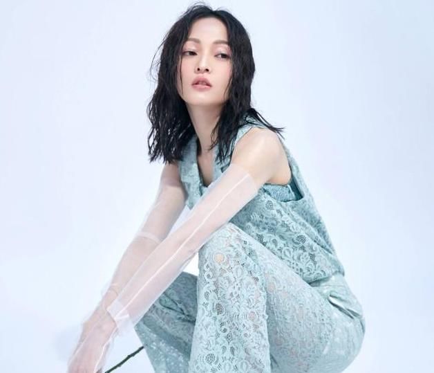 明星穿搭方法，阚清子的腰带火了，杨紫的“男友衬衫”火了