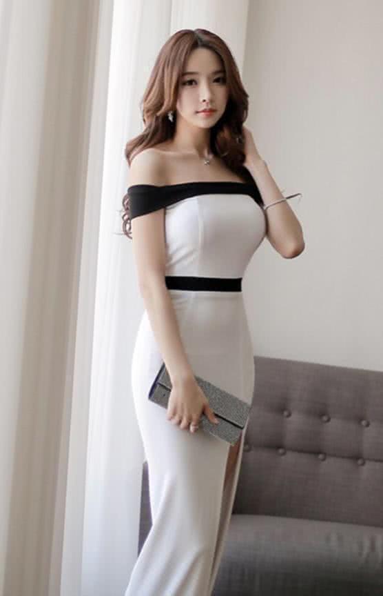 有喜欢优雅的女人吗？紧身连衣裙给美人性感的美,迷人妩媚与优雅!