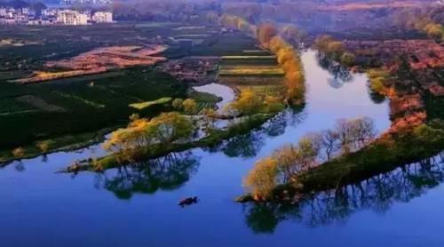 驿道古枫，世外桃源！婺源的秋天才真的是美哭了