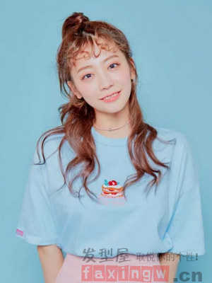 简单好看的扎头发攻略 轻松打造简单快乐每一天