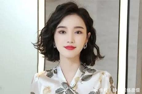  「头发的质」奔四奔五的女人，尽量别弄这“3种”发型，老气横秋不说，还伤发
