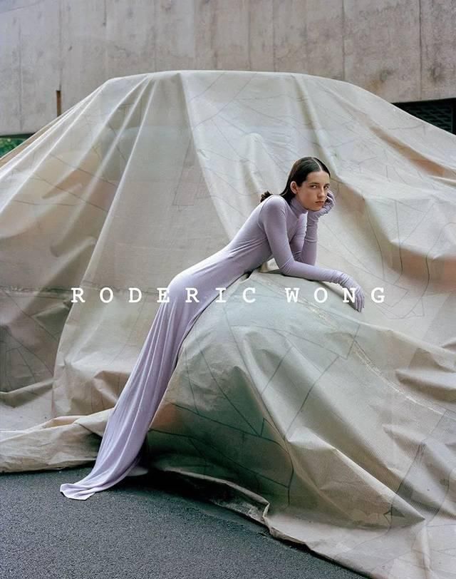  『RODERIC』“时尚潮流就是说丑恶，因此半年就换一次”——RODERIC WONG的“反时尚潮流”