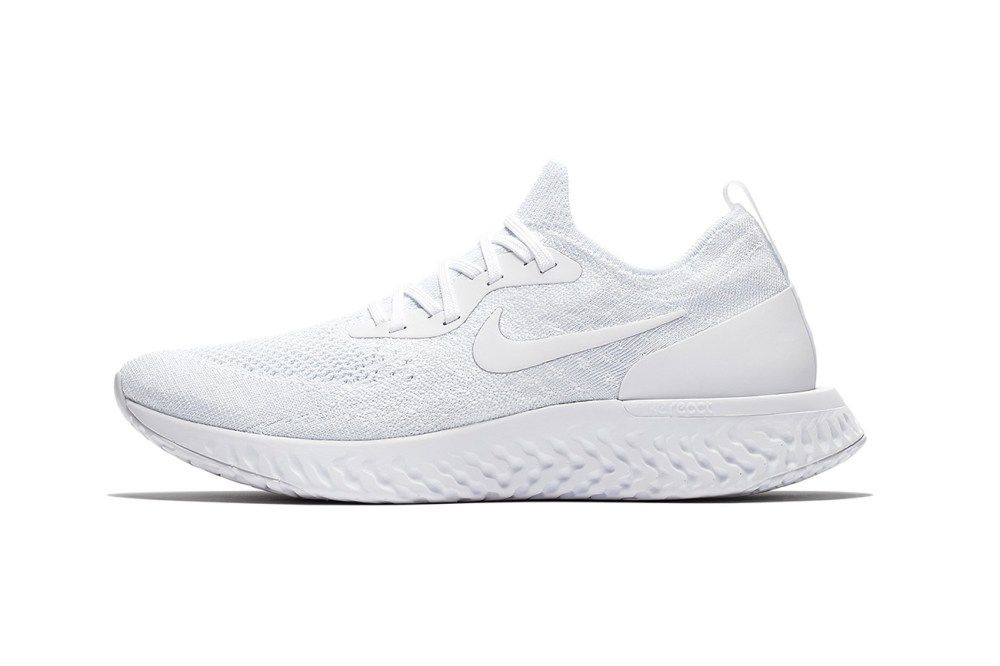 Nike Epic React Flyknit 全新Triple White配色正式上架