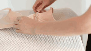 这么穿内衣，远离乳腺疾病!胸越来越大，舒服得好像没穿一样!