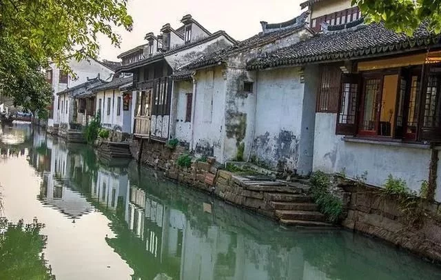旅游必去的20个古镇,想去静静地待几天【2020热门旅游景点】