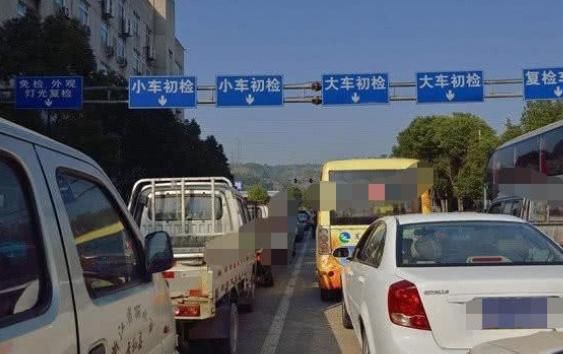  【取消】年检开始实施“两取消一允许”，司机很开心：这次总算