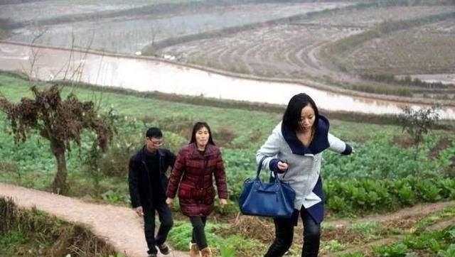 彩礼问题还未解决，农民结婚又现一怪象两要求，光棍又难了？