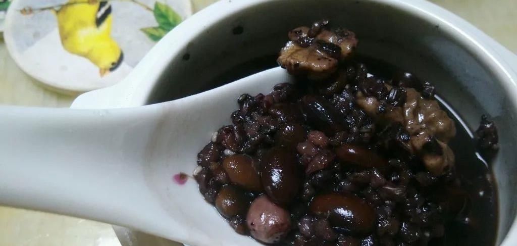 『做法』美食精选:核桃黑豆黑米黑芝麻粥,菌香仔兔,麻婆豆腐西兰花的做法