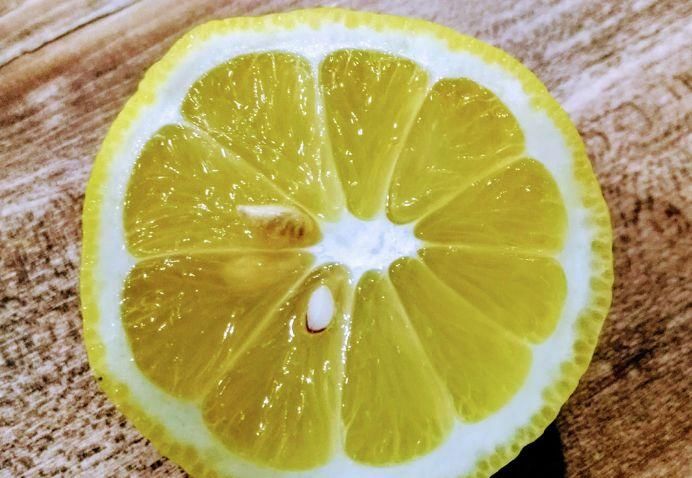  皮肤：防晒牢记4“美食”，内外兼备，有效减少色素沉淀、延缓衰老