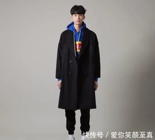  「卫衣」连帽卫衣颜色选得好，造型个性又时髦！这4种颜色就是很好的选择