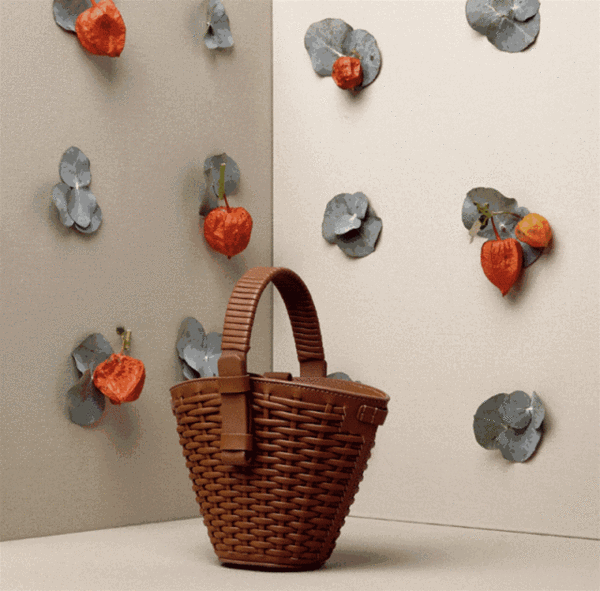 5款好看又有质感的小众包包 让你背出大牌质感