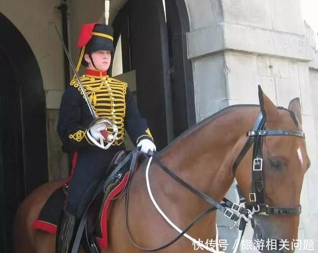 【20世纪初】不开刃就能对步兵一击必杀!实战解析英军最后一款骑兵刀