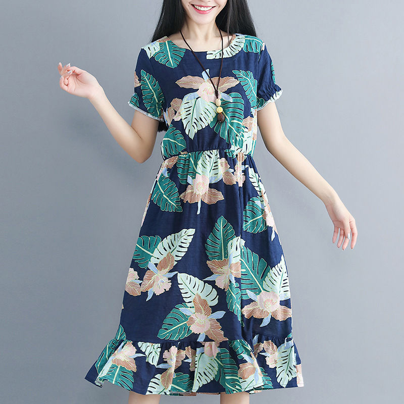 小姨穿上这条裙子，简直美爆了，发了工资，我也要买一件