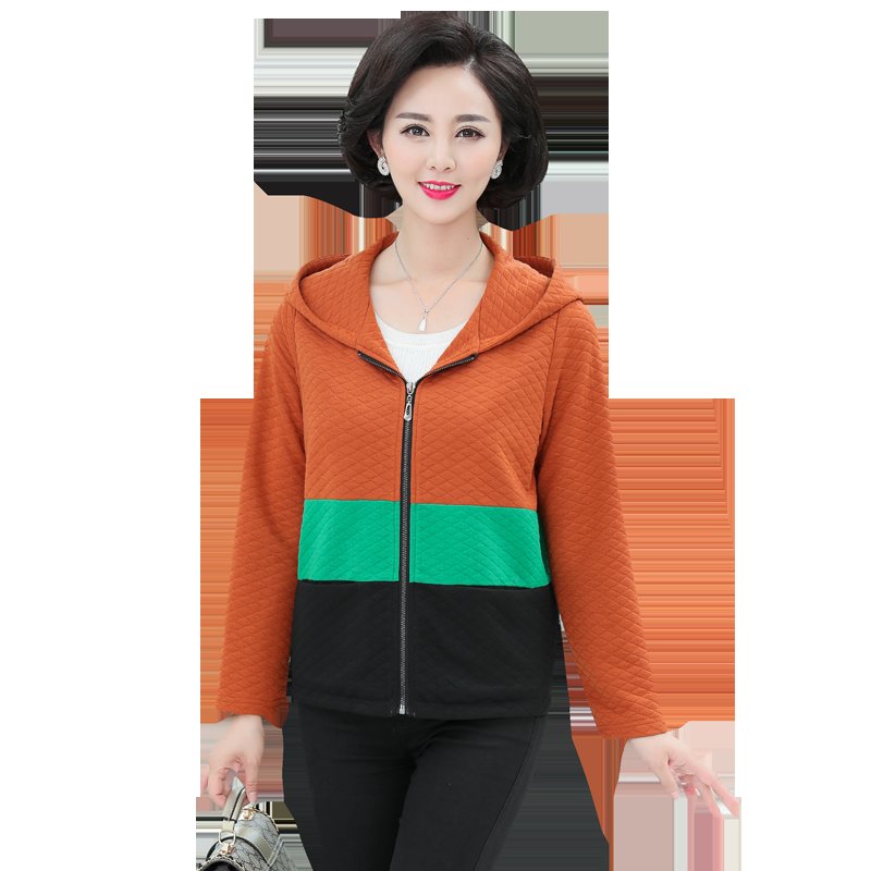 新颖又不贵的秋装妈妈外套，时髦又减龄，穿出时尚感