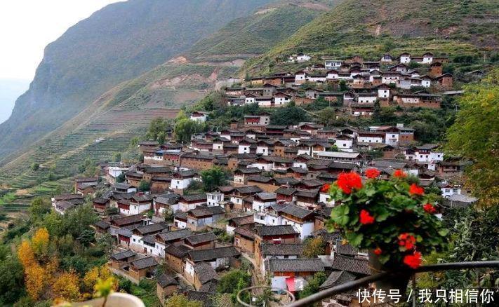 云南最美古村落,被称为“第二个布达拉宫”!引无数游客慕名前来