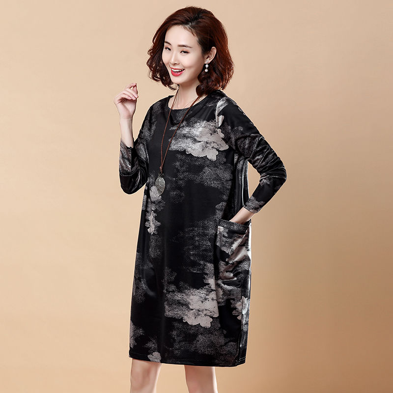 小姐姐引人瞩目的装扮，让你的美更加有效果，更漂亮