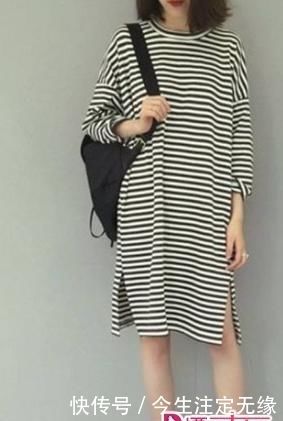 冬季■(尚)最新冬季街拍 复古开叉服装搭配不一样的风格