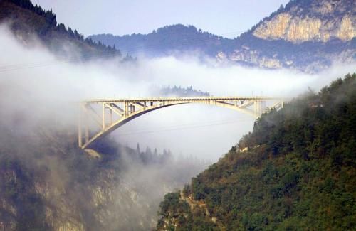 四川贵州合建时速350公里的高铁，沿途5市，届时遵义泸州1小时直