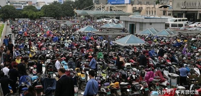  南宁@中国电动车最多的城市，拥有200万辆，被称为“电动车上的