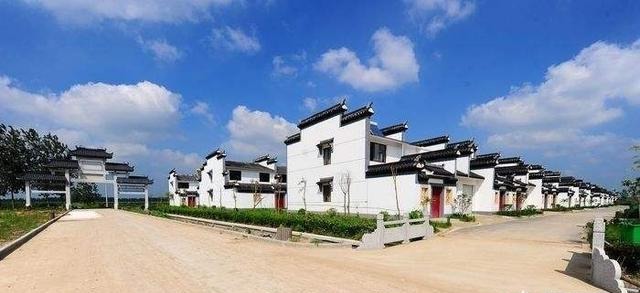 农村“合村并镇”是必然趋势，甚至连房屋都将进行统一建设