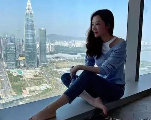  烫出来效果：真正会打扮的女人，通常会留的“5种”发型，轻松遮盖发际线问题