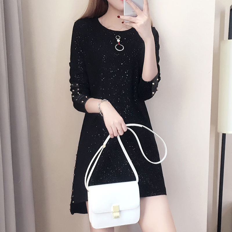 今年不流行穿阔腿裤了，如今流行这样打扮，美的忍不住多看几眼