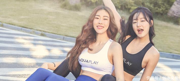 明媚动人的打底裤美女，堪比超模气质，忍不住多看一眼