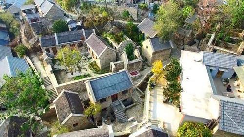 飞跃雪野！济南有个充满神奇传说的古村落 还位于悬崖峭壁之上！