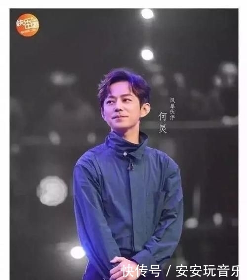 『粉丝』44岁何炅打破吉尼斯世界纪录,其他国家无人敢挑战,粉丝的骄傲