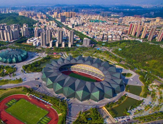 广东这个区将成最大赢家，贯穿高速扩建8车道，未来发展势不可挡