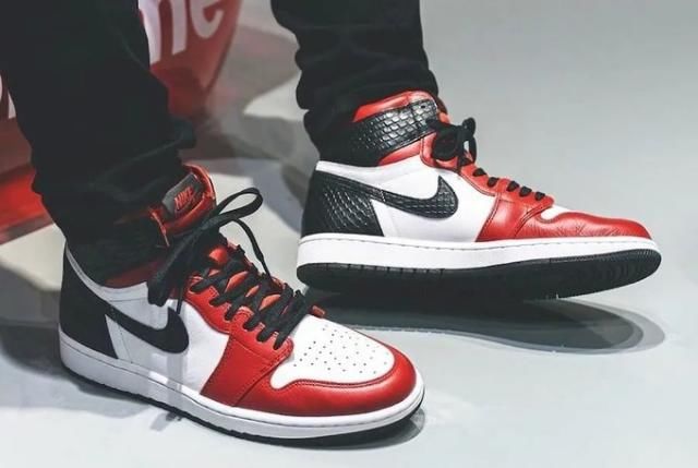  【還是】“一飞冲天”，還是走红丝绸的旧路？AJ1 “ SATIN SNAKE”明确开售