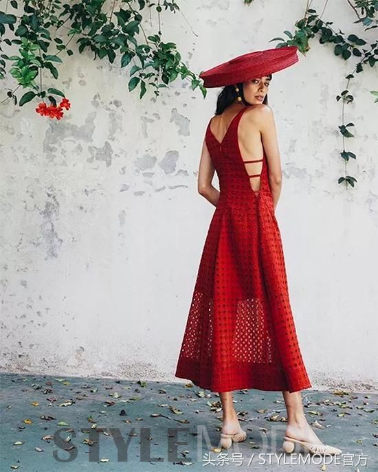 现在的鞋子已经好看成全身上下最重要的东西了