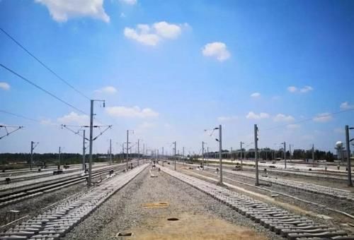  我国@我国将计划建设高铁大动脉，连接2大省会城市，耗资546.5亿