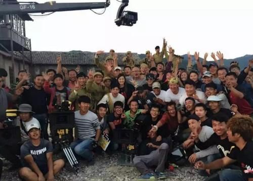 网曝《大轰炸》花了十个亿，还黑心洗钱，电影方回应：不信查账！