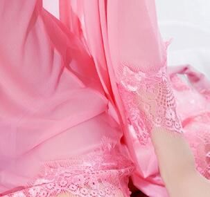 七夕节快了，偷偷给老婆准备了“朦胧”睡衣，相信能让她美若天仙