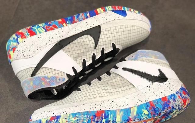  「烟灰色」实拍展示多色/赛车蓝/烟灰色Nike Zoom KD13“Home Team”