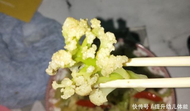 「花菜」天然“美白霜”,隔三差五吃一次,美白护肤,素颜也美丽!