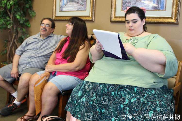 巨胖女子为了和丈夫更加亲昵，奋力去掉150公斤的肉成为女神