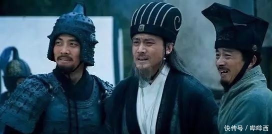 『魏延和杨仪』诸葛亮死前偷偷留下一人,诛杀两大栋梁,却为蜀汉延续了30年寿命